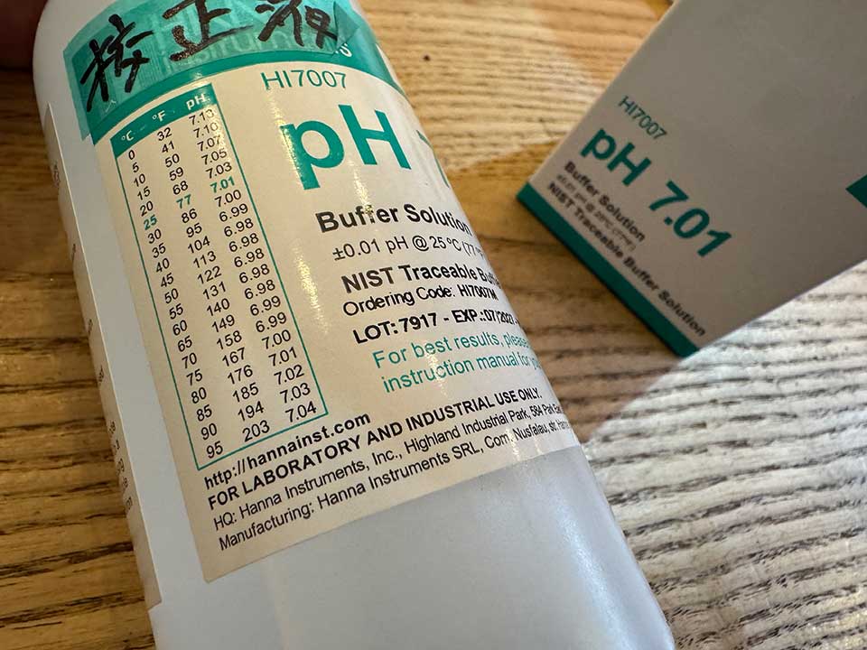 pH7.01の校正液