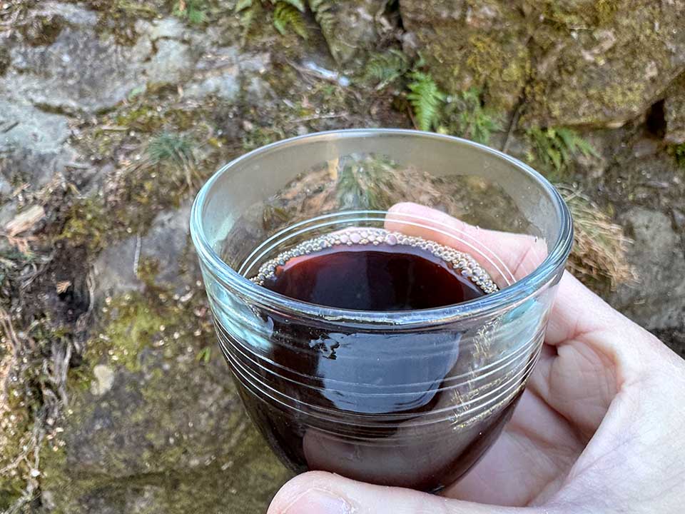 山の中で淹れるコーヒー