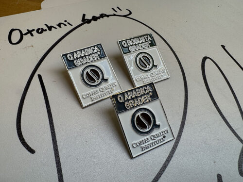 CQI最期のダブルQグレーダー及びSCA最初のEVO-Qグレーダー合格しました