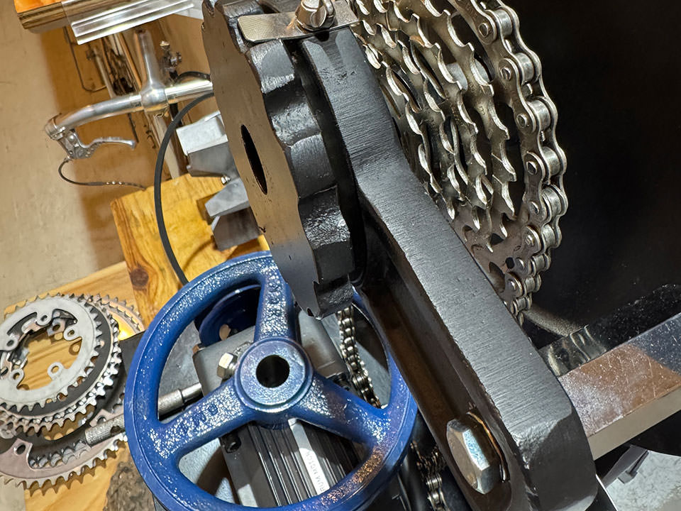 チェーンドライブ